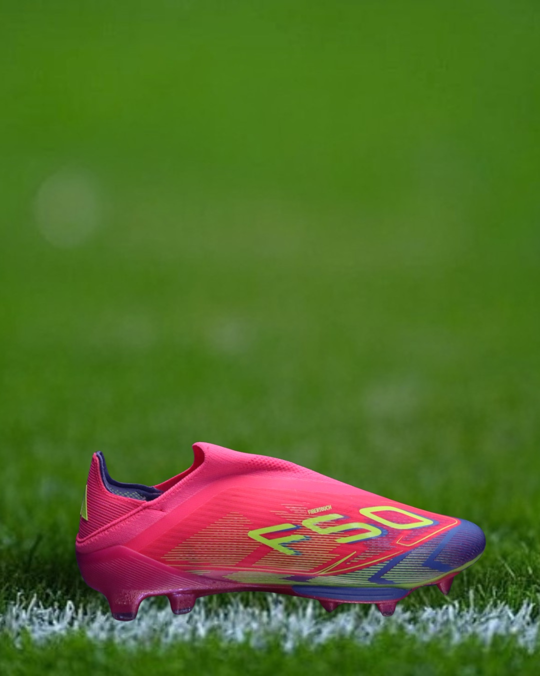 F50 Elite Laceless